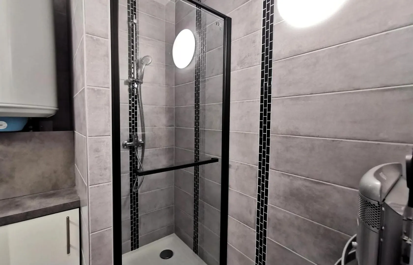 Residence Le Chateau Durieux 4 - Coup De Coeur Pour Ce Petit Studio Entierement Relooke ! Mae-7184 Aix-les-Bains